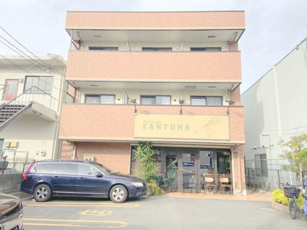 梅桃館の物件外観写真